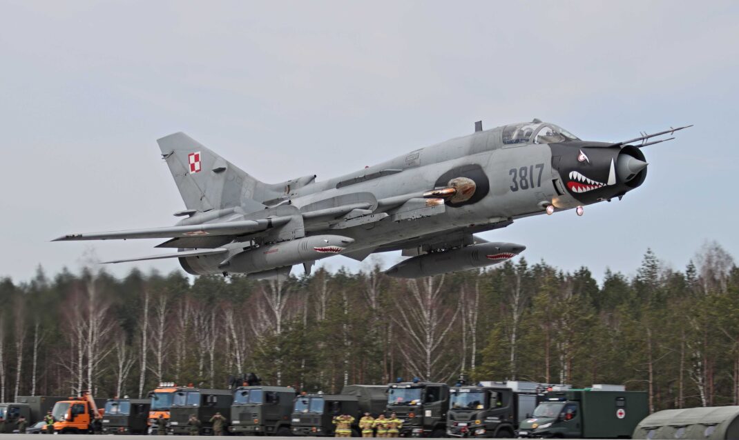 In Poland, jets return to the road – with Italian friends in tow