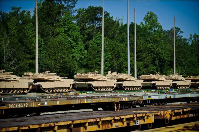 M1-tanks-arrive-at-Fort-Benning-GA